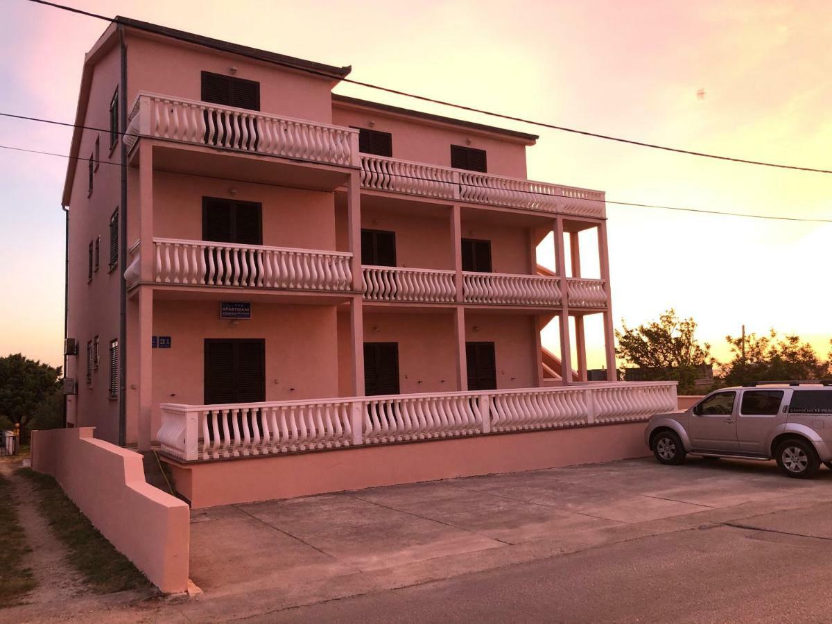 Apartments Bernarda 2 نين المظهر الخارجي الصورة